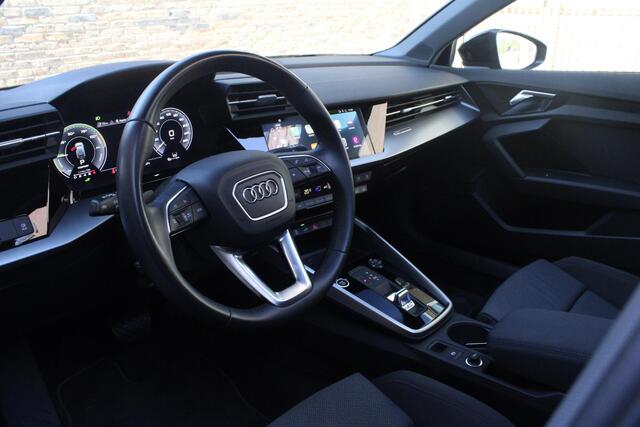 Audi A3 SPORTBACK 40 TFSI e Edition PANO | Camera | ACC | Carplay