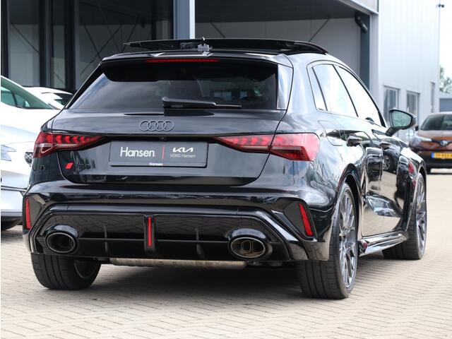 Audi A3 SPORTBACK 2.5 TFSI RS 3 quattro I Panoramadak I Kuipstoelen I Sonos