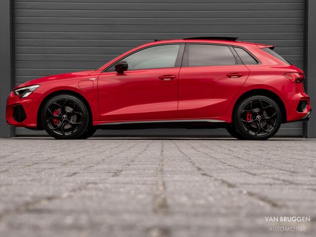 Audi A3 SPORTBACK 40 TFSI E S-Line Pano B&O RS-Stoelen Sfeer BTW ACC