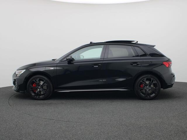 Audi A3 SPORTBACK 45 TFSI e S edition Competition 272PK S-tronic Led matrix, adaptive cruise, schuif-kanteldak, keyles, achteruitrijcamera, stoelverwarming voor, 18" lichtmetaal