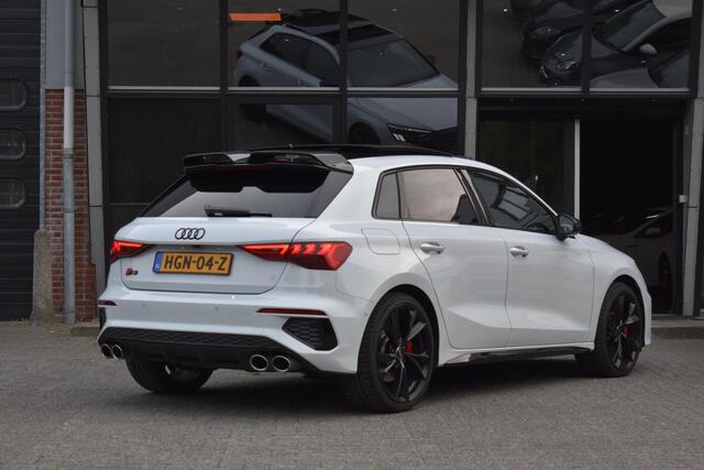 Audi A3 SPORTBACK 2.0 TFSI S3 quattro Keyles Pano Sfeer ACC Camera