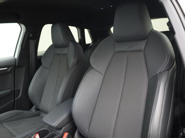 Audi A3 SPORTBACK 40 TFSIe 150kW/204PK Advanced · S-line Interieur · Navigatie · Stoelverwarming · Drive select · Leder/stof