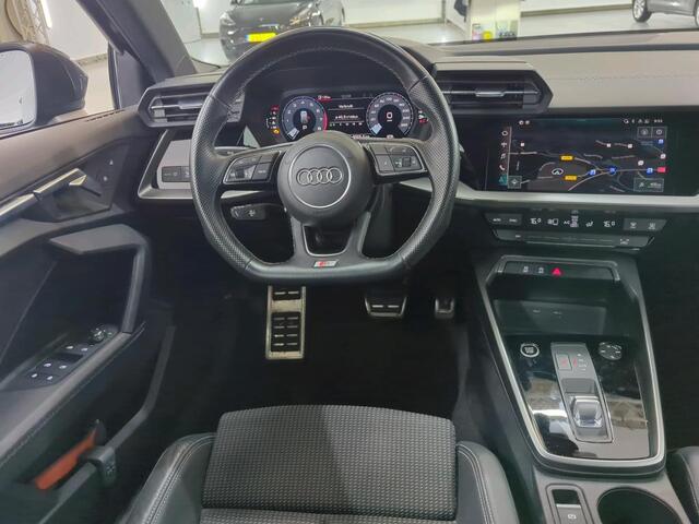 Audi A3 SPORTBACK 30 TFSI 110pk S-Tronic S edition / LED / navigatie / Clima / Parkeersensoren Achter / 18" LMV