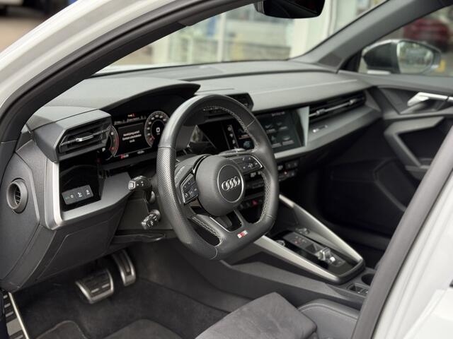 Audi A3 SPORTBACK A3 35 TFSI Sportback S Edition (3x S line) !! | Alcantara bekled