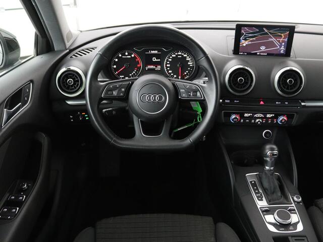 Audi A3 SPORTBACK 30 TFSI Sport | Full LED | Sportstoelen | Navigatie | Climate control | Bluetooth | Cruise control | Parkeerhulp