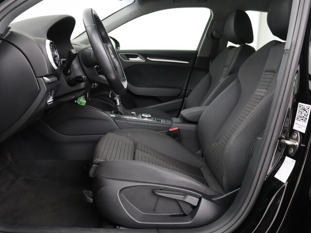 Audi A3 SPORTBACK 30 TFSI Sport | Full LED | Sportstoelen | Navigatie | Climate control | Bluetooth | Cruise control | Parkeerhulp