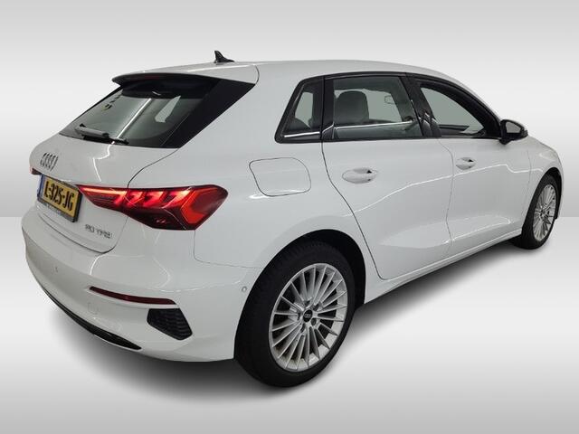 Audi A3 SPORTBACK 30 TFSI Business edition (111 PK) 1e-Eig. & Dealer-Onderh. BOVAG-Garantie. NL-Auto. Navigatie/Apple-Carplay/Android-Auto, Cruisecontrol, Parkeersensoren-V+A, Achteruitrijcamera, Stoelverwarming, DAB, Lm-Velgen-17Inch, Virtual Cockpit, Sportstoelen, Privac
