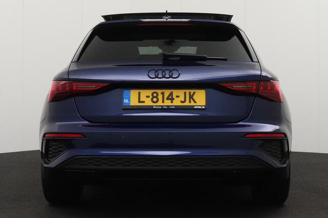 Audi A3 SPORTBACK 35 150 PK Aut. S-Line Pano-dak Leder 18'LMV