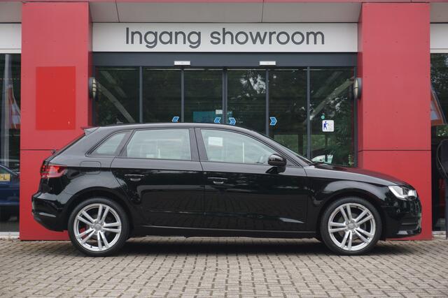 Audi A3 SPORTBACK 1.2 TFSI Attraction Pro Line | Origineel NL | Leder | Cruise Control | Airco | Navigatie |