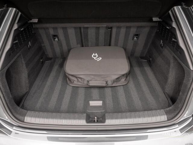 Audi A3 SPORTBACK 45 TFSI e S-Line Pano S3 B&O HUD Massage 19" E-Stoelen BTW