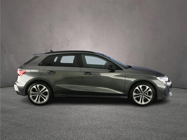 Audi A3 SPORTBACK 30 TFSI S edition | Trekhaak | Keyless | Full-Led | ACC | Sonos | Virtual cockpit | Headup | Camera |