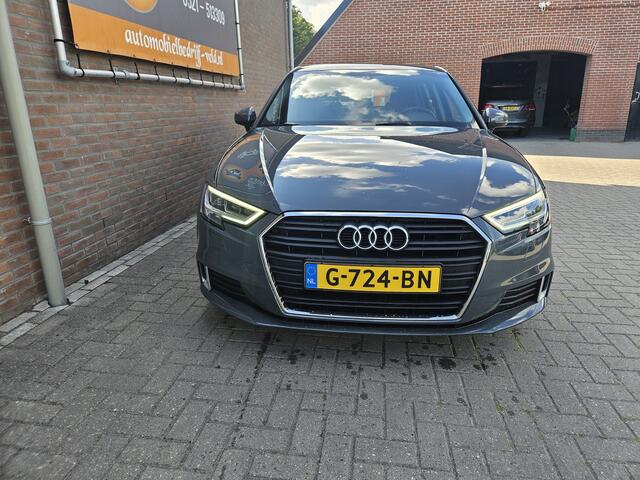 Audi A3 SPORTBACK 35 TFSI CoD Advance