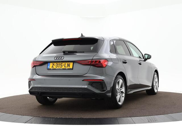 Audi A3 SPORTBACK 35 TFSI S edition · Apple/Android Car Play · Camera · P-Sensoren · Park Assist · Navi · Zwart Optiek Plus · 17'' Inch · Garantie t/m 30-05-2028 of 100.000km