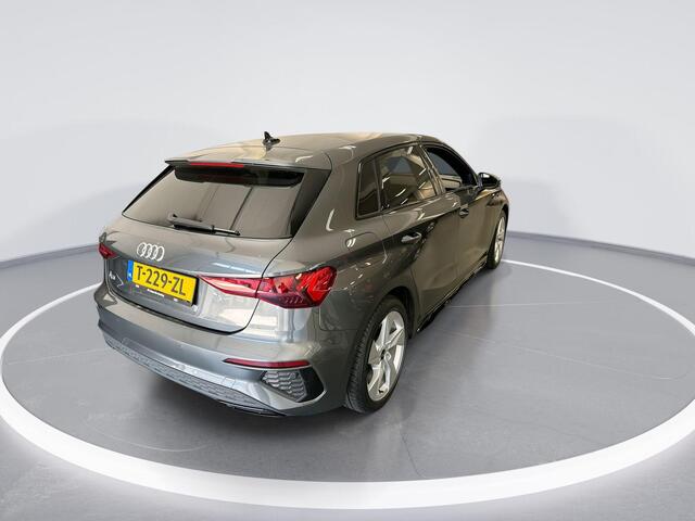 Audi A3 SPORTBACK 30 Tfsi 110pk S-tronic S edition · Camera · Apple/Android Car Play · Navi · P-Sensoren · Park Assist · 17'' Inch · Garantie t/m 18-10-2027 of 100.000km
