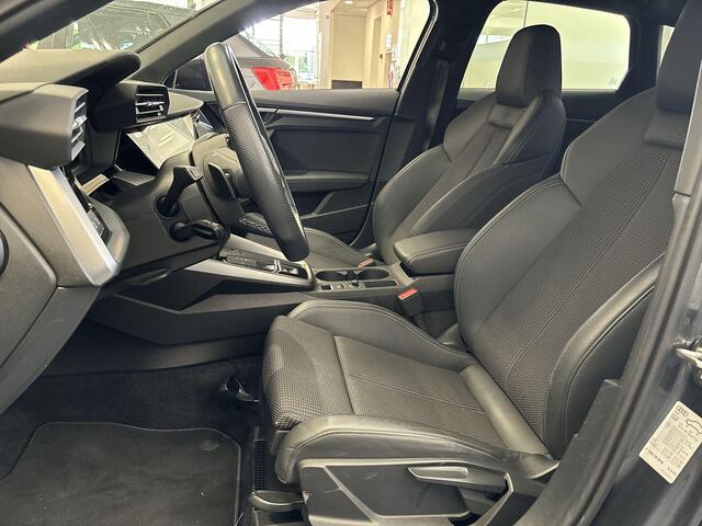 Audi A3 SPORTBACK 30 Tfsi 110pk S-tronic S edition · Camera · Apple/Android Car Play · Navi · P-Sensoren · Park Assist · 17'' Inch · Garantie t/m 18-10-2027 of 100.000km