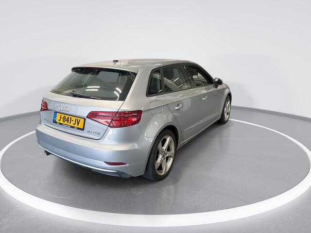 Audi A3 SPORTBACK 30 Tfsi 115pk Advance · Apple/Android Car Play · Virtual Cockpit · Navi · Cruise Control · P-Sensoren · Climatronic · 17'' Inch ·
