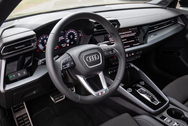 Audi A3 SPORTBACK 35 TFSI S edition , Pano dak, Matrix, Sonos, Adap. cruise,