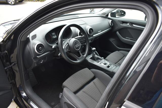Audi A3 SPORTBACK 30 TDI Design Pro Line Plus