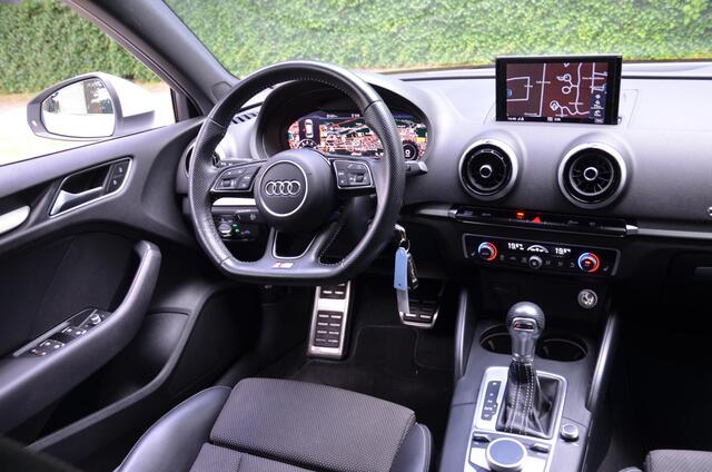 Audi A3 SPORTBACK 35 TFSI CoD Advance Sport S Line Automaat/Navi/Led/Pdc/Ecc/Stoelverwarming/Virtual cockpit/Cr-Controle/18-Inch Lmv/Panoramadak