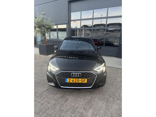 Audi A3 SPORTBACK 45 TFSI e S edition Competition