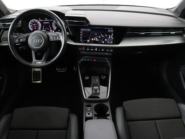 Audi A3 SPORTBACK 45 TFSIe S edition Competition | Matrix LED | Sportstoelen | Carplay | Navigatie | Half leder | Audi Sound | Climate control | Parkeerhulp | Cruise control