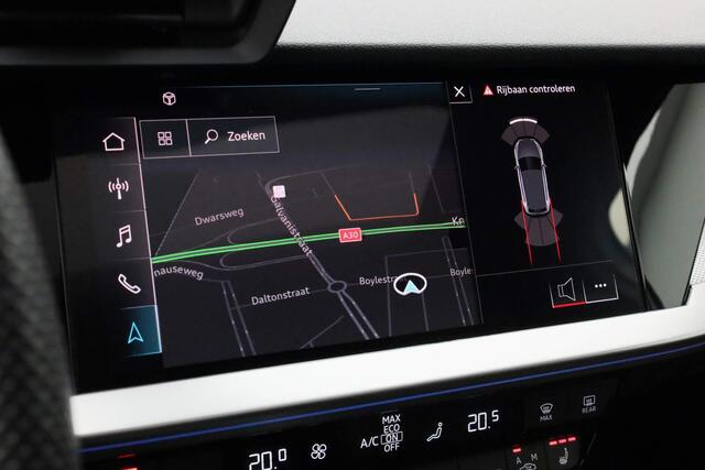 Audi A3 SPORTBACK 35 TFSI 150 pk S-tronic S Edition / S-Line | Panoramadak | Matrix LED | Stoelverwarming | Navigatie