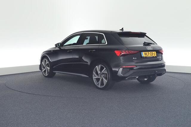 Audi A3 SPORTBACK 40 TFSI e 204pk 2x S-Line Trekhaak Stoelverwarming ACC Carplay Virtual Cockpit