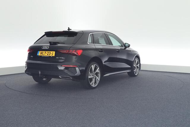Audi A3 SPORTBACK 40 TFSI e 204pk 2x S-Line Trekhaak Stoelverwarming ACC Carplay Virtual Cockpit