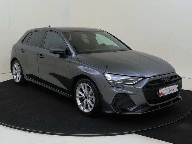 Audi A3 SPORTBACK 35 TFSI S edition | Parkeerassistent | Optiek zwart Plus | Cruise control | CarPlay | Navigatie Plus | Virtual cockpit Plus | Dynamische knipperlichten |