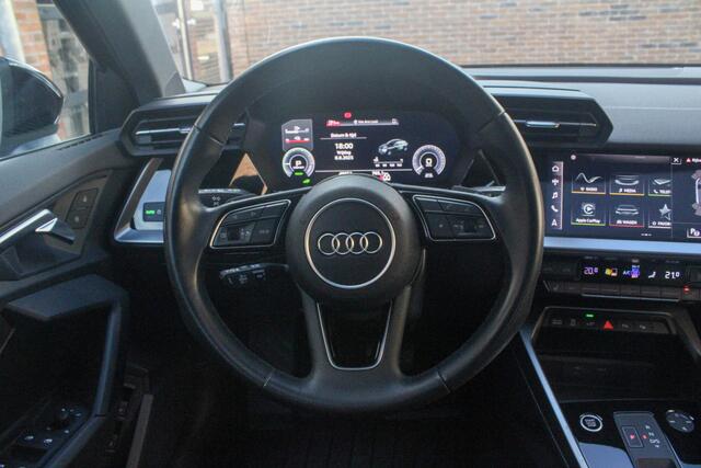 Audi A3 SPORTBACK 45 TFSI e S ed Comp. PANO | STLVW | PARKEERAS | MTX LED |