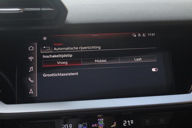 Audi A3 SPORTBACK 45 TFSI e S ed Comp. PANO | STLVW | PARKEERAS | MTX LED |