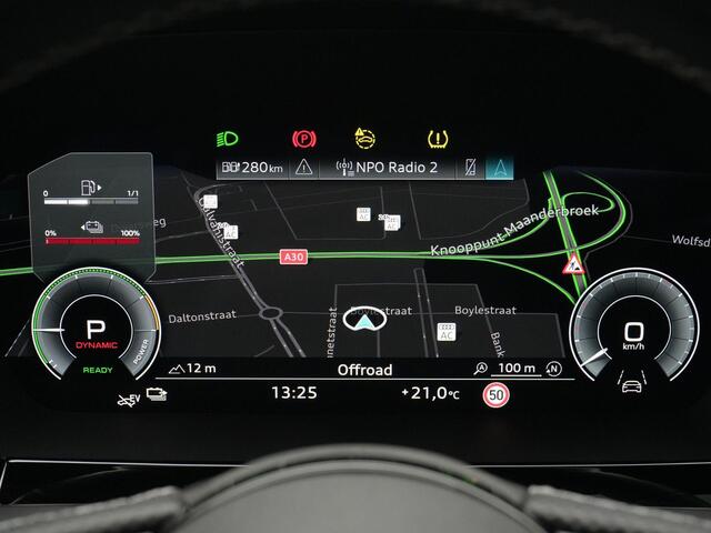 Audi A3 SPORTBACK 45 TFSI e 245 pk S-tronic S edition Competition / S-Line | Panoramadak | Achteruitrijcamera | Stoelverwarming | Adaptive Cruise Control | Park Assist | 19 inch
