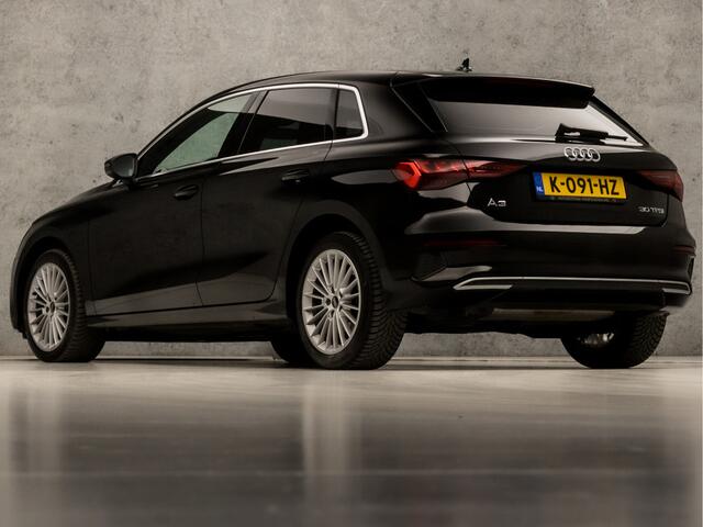 Audi A3 SPORTBACK 30 TFSI Sport Automaat (APPLE CARPLAY, GROOT NAVI, CLIMATE, GETINT GLAS, PARKEERSENSOREN, SPORTSTOELEN, LED KOPLAMPEN, LANE ASSIST, CRUISE, NIEUWSTAAT)