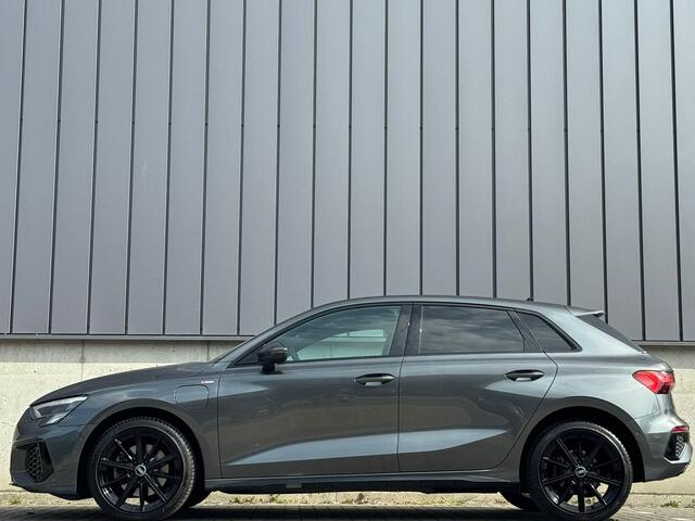 Audi A3 SPORTBACK 40 TFSI e 204PK 3X S-Line Camera Keyless LED