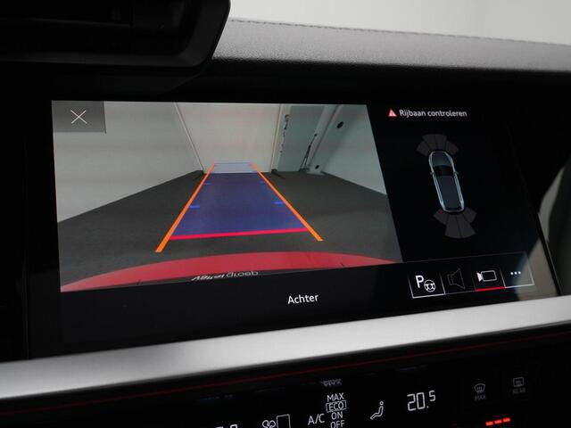 Audi A3 SPORTBACK 40 TFSI e 204 pk S-tronic Edition | Panoramadak | Matrix LED | Bang & Olufsen sound | Stoelverwarming | Head-up display | Park Assist | Side Assist | 18 inch