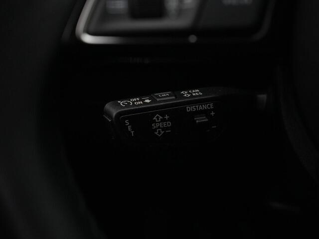 Audi A3 SPORTBACK 45 TFSI e 245 pk S-tronic S edition Competition / S-Line | Matrix LED | Bang & Olufsen | Optiekpakket zwart plus | Park Assist | Parkeersensoren voor/achter | Adaptive Cruise | 18 inch