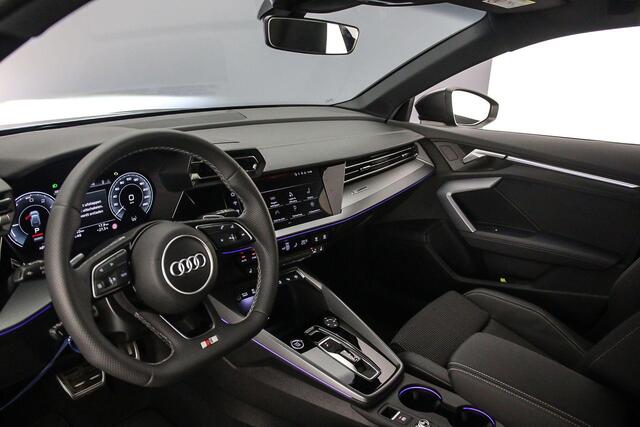 Audi A3 SPORTBACK 40 TFSI e S edition | Trekhaak | Adapt. Cruise | Full-Led | Camera | Optiek zwart | Ambient lighting | Grootlichtassist
