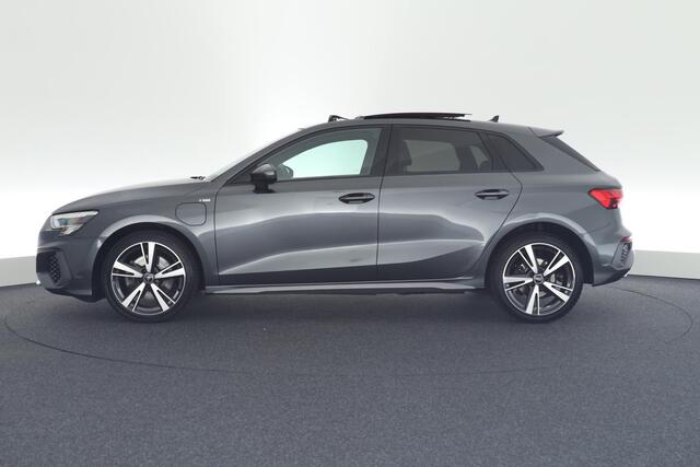 Audi A3 SPORTBACK 40 TFSI e Business edition S-Line 204 pk Panoramadak Camera LED Stoelverwarming