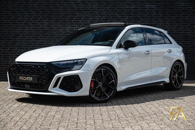 Audi A3 SPORTBACK 2.5 TFSI RS 3 quattro