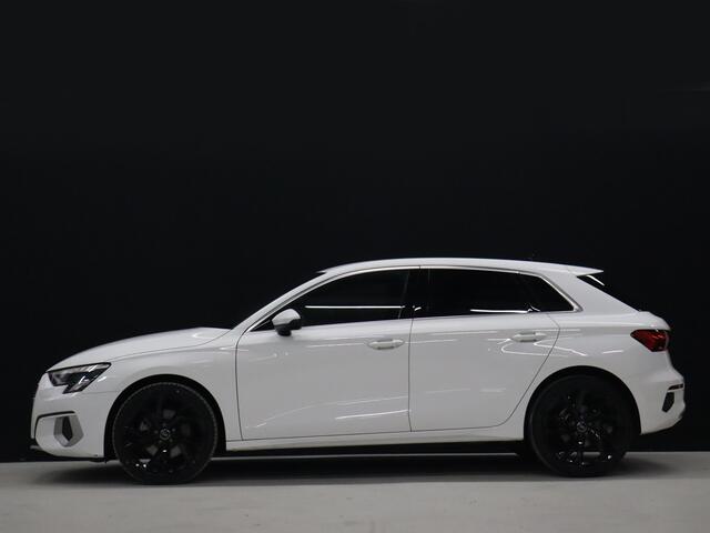 Audi A3 SPORTBACK 30 TFSI Sport [CRUISE CONTROL, APPLE CARPLAY, PARKEERSENSOREN, SPORTSTOELEN, NAVIGATIE, NIEUWSTAAT]
