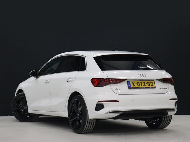 Audi A3 SPORTBACK 30 TFSI Sport [CRUISE CONTROL, APPLE CARPLAY, PARKEERSENSOREN, SPORTSTOELEN, NAVIGATIE, NIEUWSTAAT]