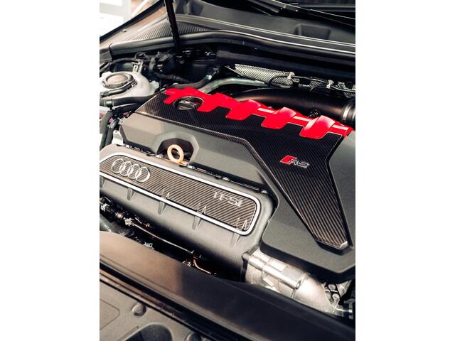 Audi A3 SPORTBACK 2.5 TFSI RS 3 quattro | Adaptief onderstel | Carbon | RS-Sportuitlaat | Pano | RS-Designpakket | Sonos | Headup |