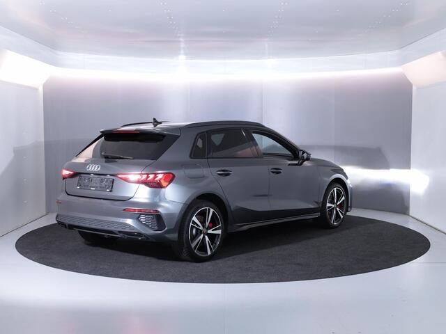 Audi A3 SPORTBACK 45 TFSI e S edition 245 pk S-tronic | Navigatie | Parkeersensoren (Park assist) | Adaptieve cruise control | Matrix LED koplampen | S-Line |
