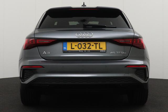 Audi A3 SPORTBACK 45 TFSI e S-Line Competion Adapt.Cruise Dodehoek H-Leder