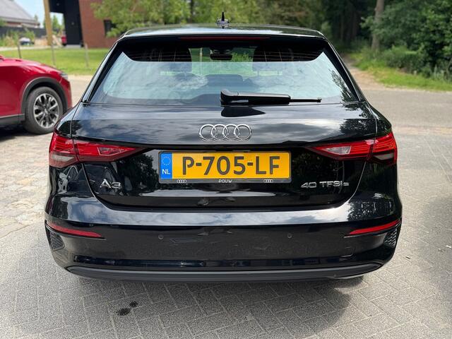 Audi A3 SPORTBACK 40 TFSI e Edition ecc,lmv,led,pdc,carplay