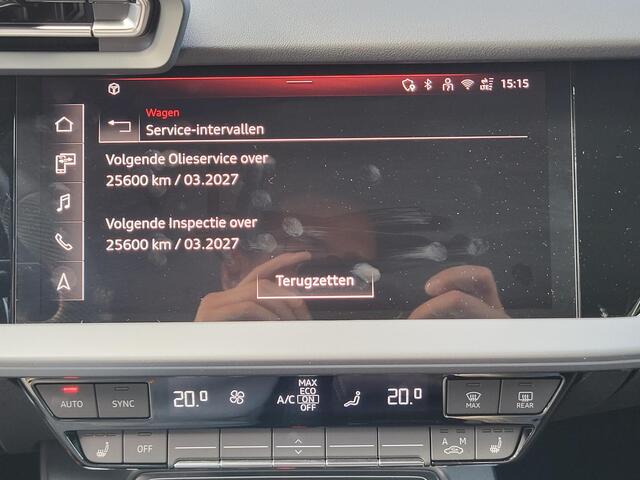 Audi A3 SPORTBACK 35 TFSI line Automaat / Panoramadak / SONOS premium audio / Apple Carplay / Android Auto / S-line interieur & extrieur / Camera / DAB / Stoelverwarming / Adap Cruise / Matrix LED /