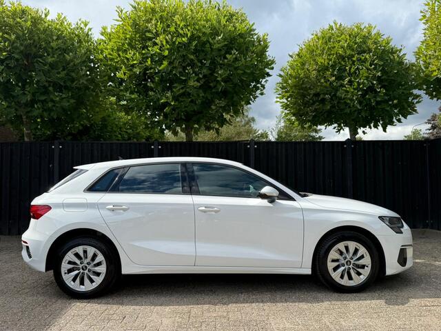 Audi A3 SPORTBACK 40 TFSI e Business edition