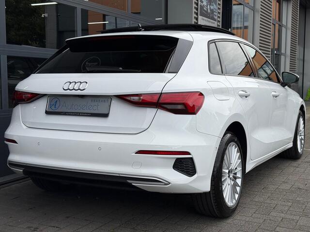 Audi A3 SPORTBACK 40 TFSI e Business Pano Cruise Navi