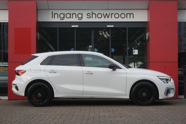 Audi A3 SPORTBACK 30 TFSI Business edition | Origineel NL | Virtual Cockpit | Cruise Control | Climate Control |