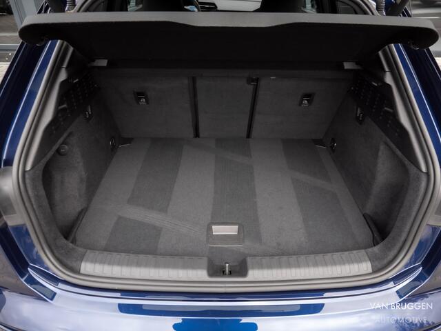 Audi A3 SPORTBACK 35 TFSI S edition Pano S3 Matrix Camera ACC CarPlay